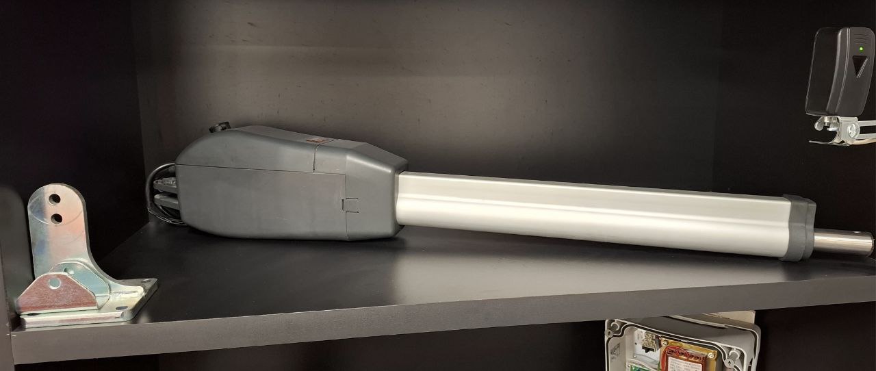 تعمیر جک پارکینگ شمال تهران توسط تکنسین حرفه‌ای